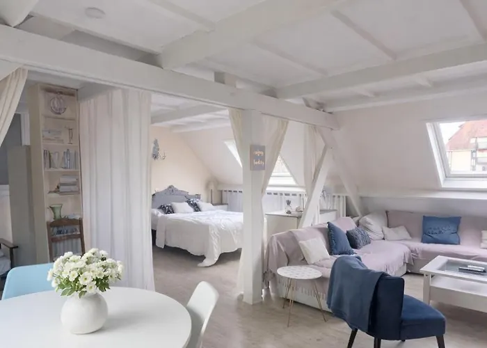 La Belvilloise , Maison 6 Personnes Avec Jardin Terrasse Et Proche Mer